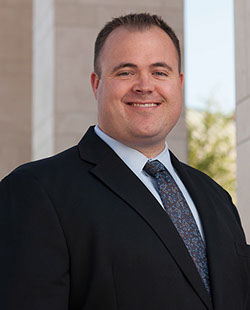 Photo of Chad Vierra, Associate